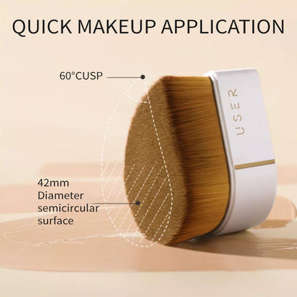 USER Comma Foundation Brush