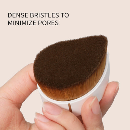 USER Comma Foundation Brush